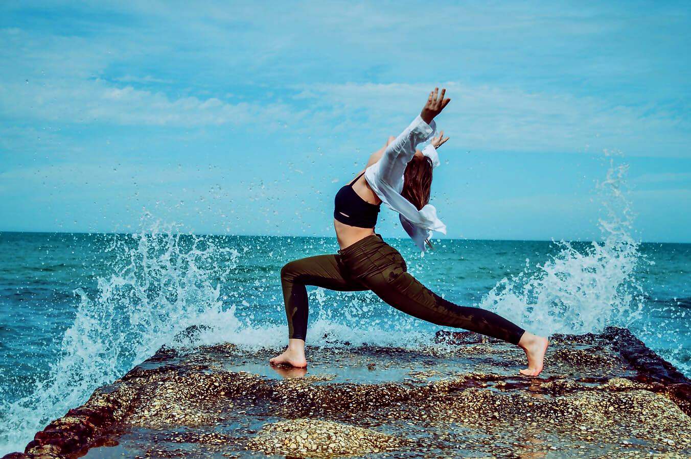 Cover C(3083) (3083) (3263) (3263) (3263) (3263)