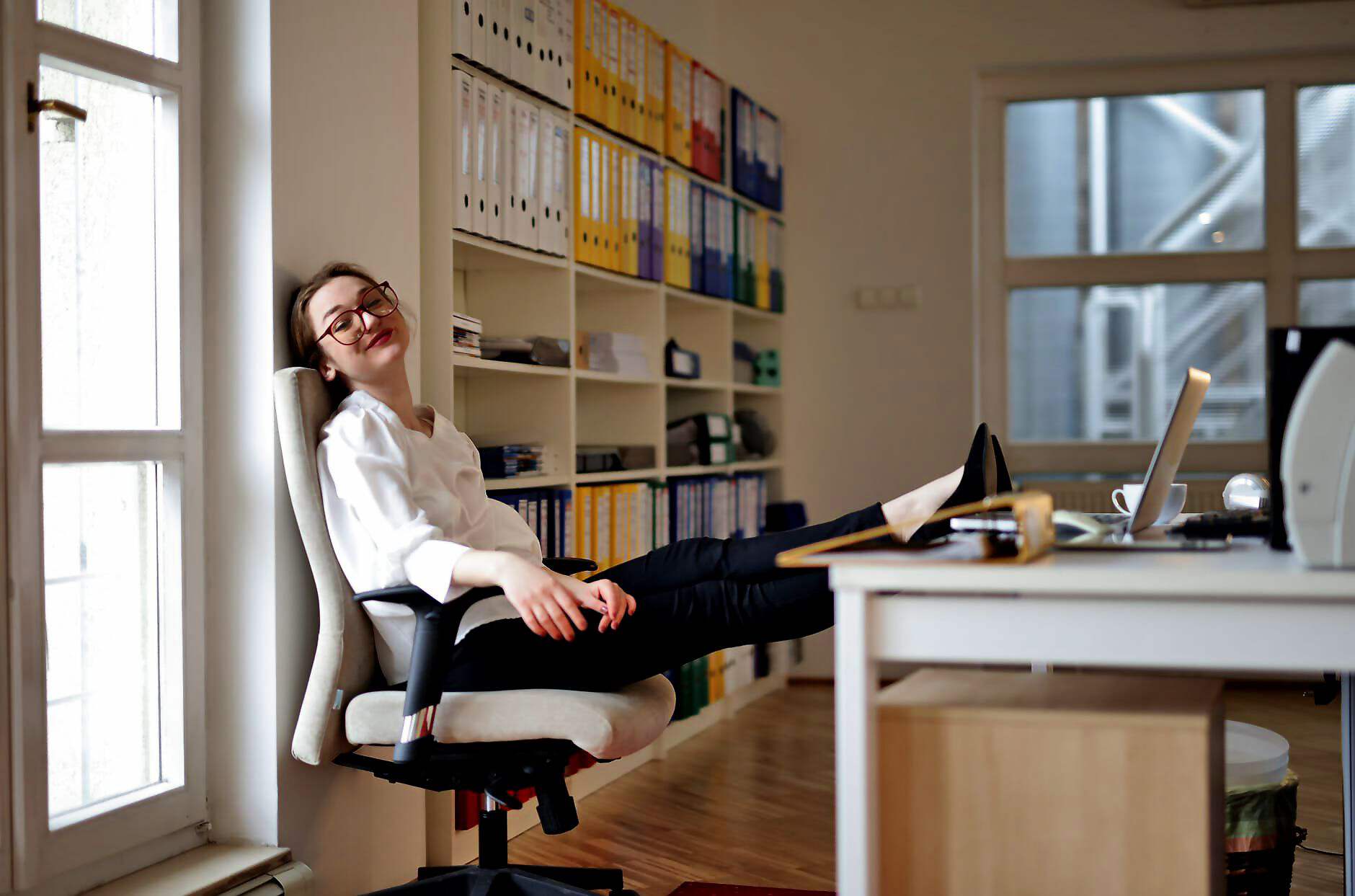 Cover C(2120) (2120) (2300) (2300) (2300) (2300) (2300) (2122)